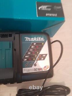 MAKITA DTW701Z 18V LXT 1/2 IMPACT WRENCH (2x6ah Not Original) Genuine Charger