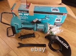 Makita DGA900Z 36V LXT twin 18V 230mm Brushless Li Ion Angle Grinder Body Only