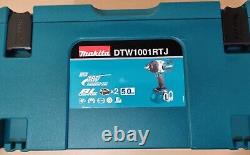 Makita DTW1001RTJ 18V 2x 5Ah Li-ion LXT Brushless 3/4 Impact Wrench Kit