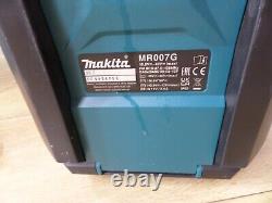 Makita Dab FM Radio Bluetooth 40 18 14.4 12 LXT XGT CXT battery power MR007