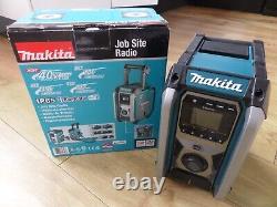 Makita Dab FM Radio Bluetooth 40 18 14.4 12 LXT XGT CXT battery power MR007