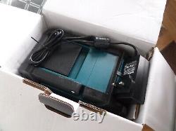 Makita Dab FM Radio Bluetooth 40 18 14.4 12 LXT XGT CXT battery power MR007