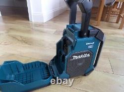 Makita Dab FM Radio Bluetooth 40 18 14.4 12 LXT XGT CXT battery power MR007