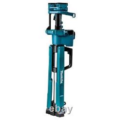 Lampe de chantier sur trépied LED Makita DML813 18v LXT avec tête pivotante et torche sans fil