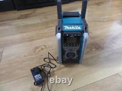 Radio de chantier Makita Dab FM Bluetooth 40V 18 14.4 12 volts avec batterie LXT XGT CXT MR007