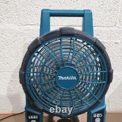 Ventilateur de chantier sans fil Makita BCF201 Black & Blue 18V LXT Li-Ion avec alimentation électrique